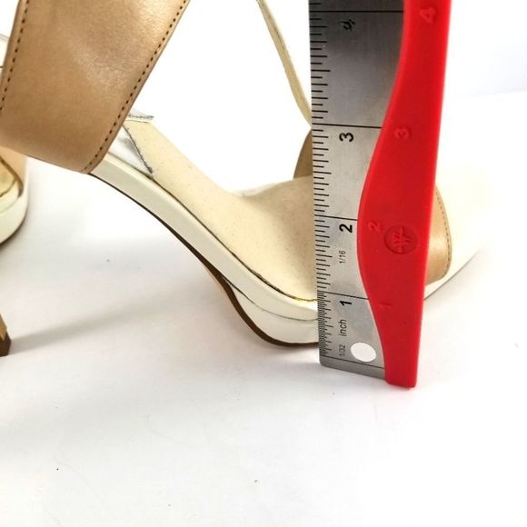 NWOT!!! Micheal by Micheal Kors T-Strap Sandals Size 8. S756 - Picture 5 of 8